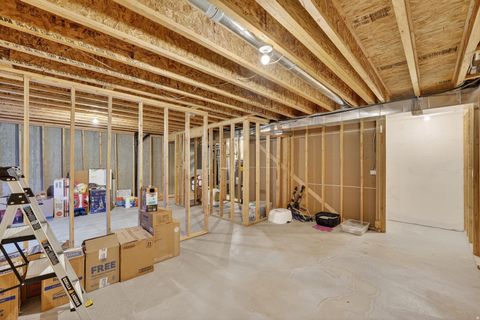 Tiny photo for 3543 S LINDER CT W #4, West Valley City, UT 84119 (MLS # 2135103)