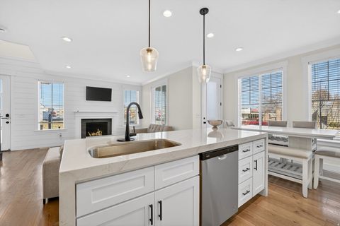 Tiny photo for 3543 S LINDER CT W #4, West Valley City, UT 84119 (MLS # 2135103)