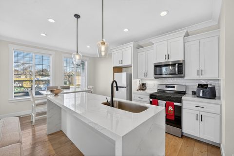 Tiny photo for 3543 S LINDER CT W #4, West Valley City, UT 84119 (MLS # 2135103)