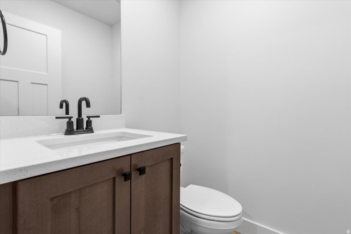 LOVELESS ESTATES - Residential