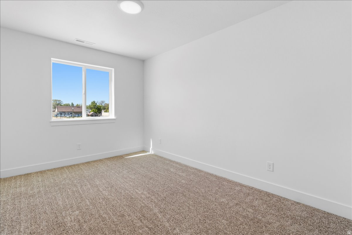 LOVELESS ESTATES - Residential