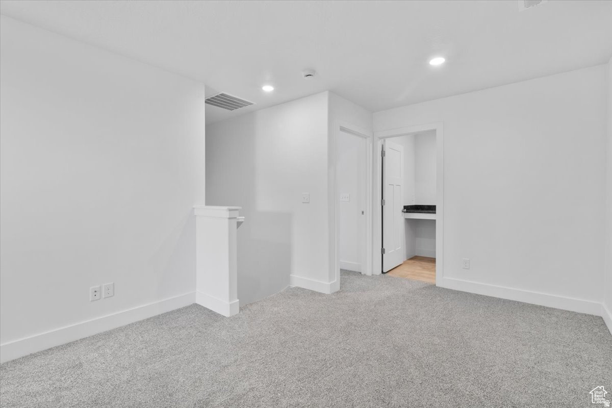 LOVELESS ESTATES - Residential