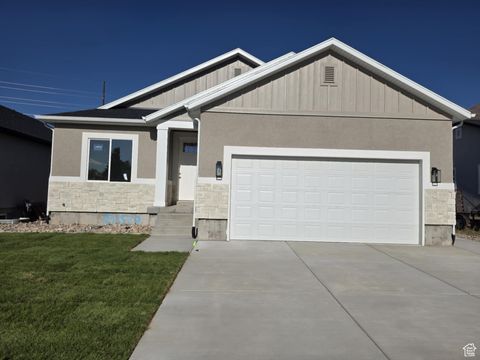 Photo of 1579 S 3170 E, Spanish Fork, UT 84660 (MLS # 2116743)