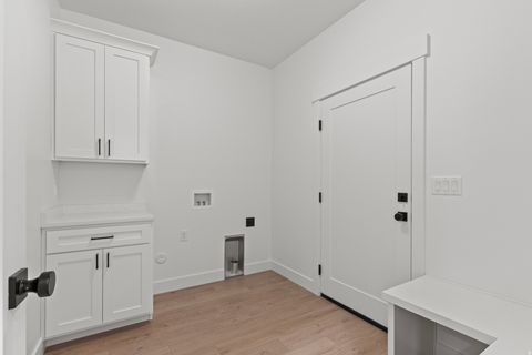 Tiny photo for 273 N 300 W, Preston, ID 83263 (MLS # 2126457)