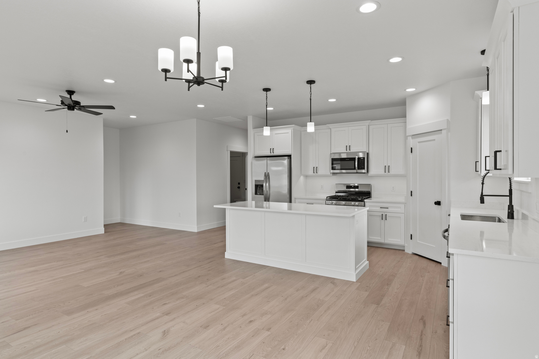 SADDLE CROSSING SUB - Residential