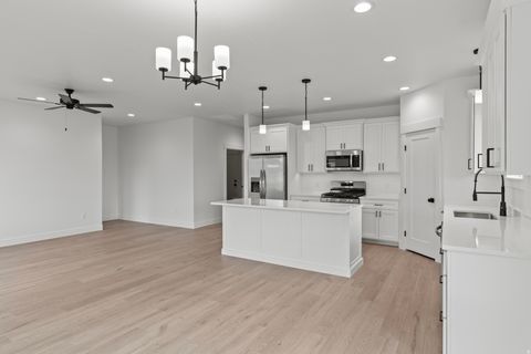 Tiny photo for 273 N 300 W, Preston, ID 83263 (MLS # 2126457)