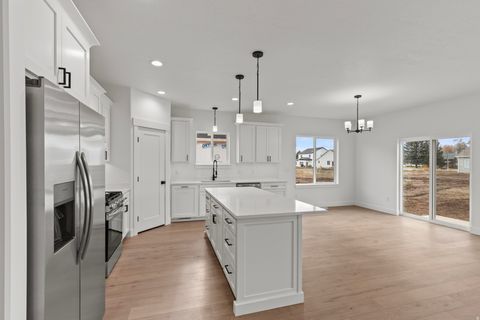 Tiny photo for 273 N 300 W, Preston, ID 83263 (MLS # 2126457)