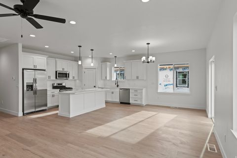 Tiny photo for 273 N 300 W, Preston, ID 83263 (MLS # 2126457)