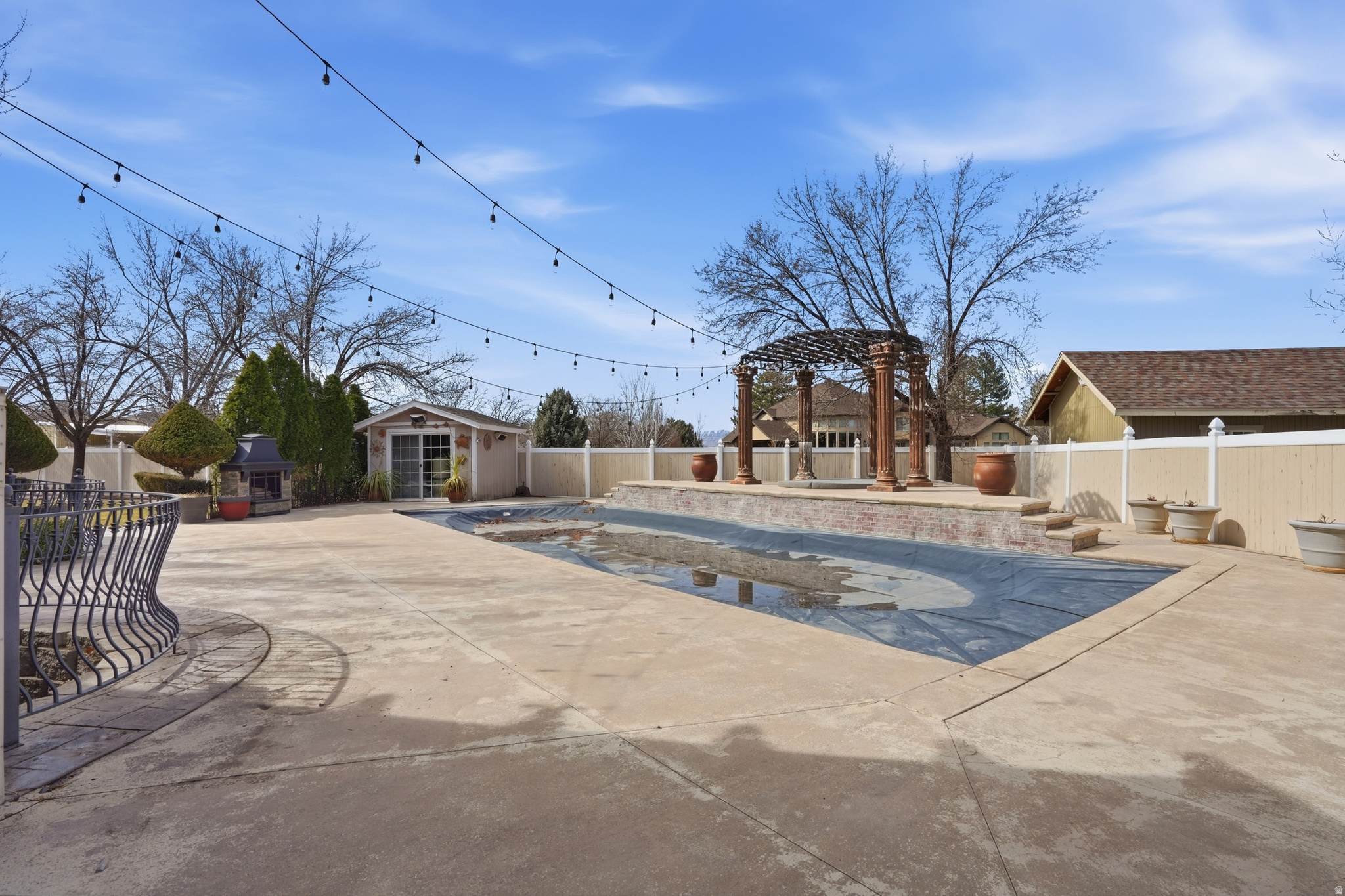 WILLOW VIEW COVE - Residential