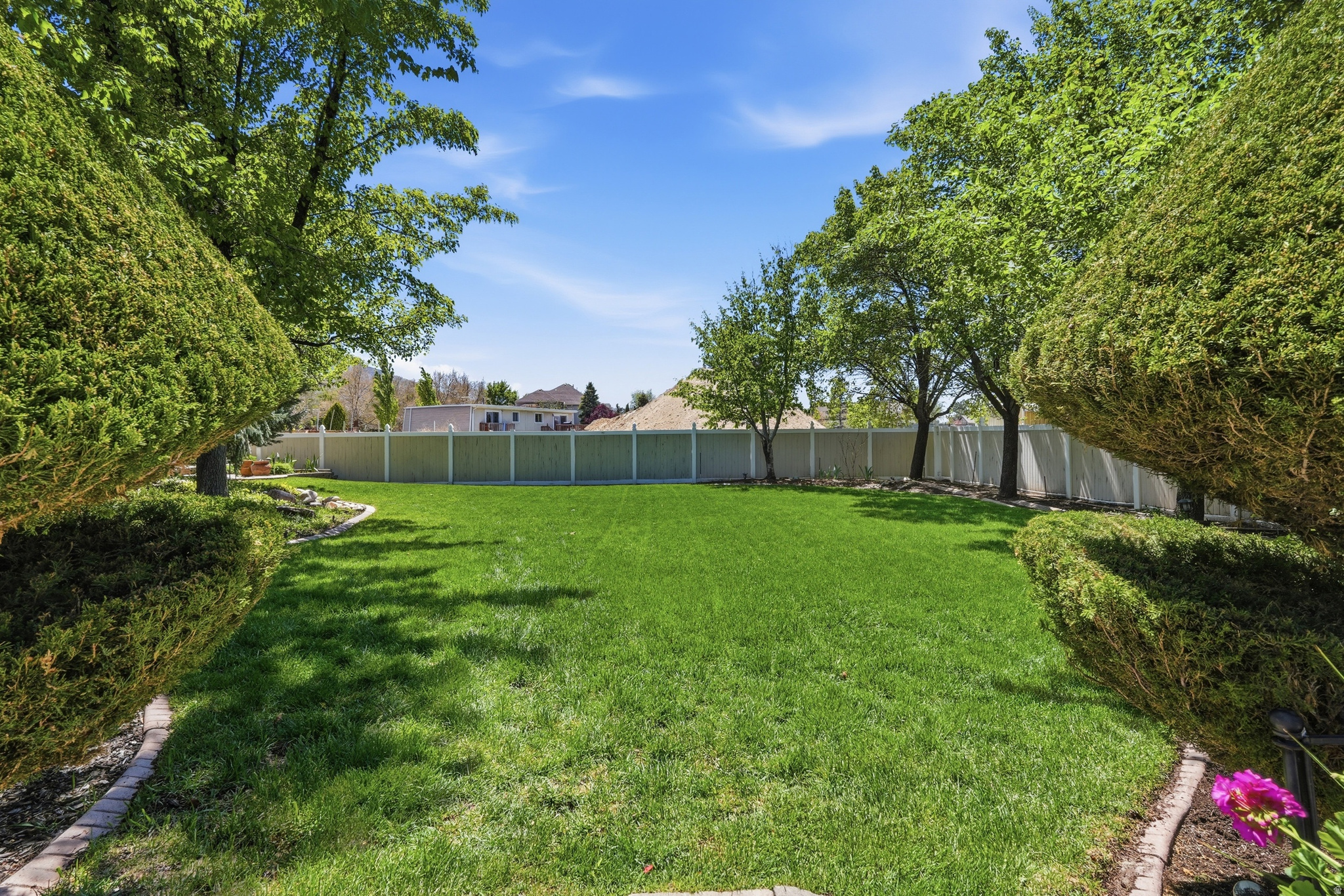 WILLOW VIEW COVE - Residential