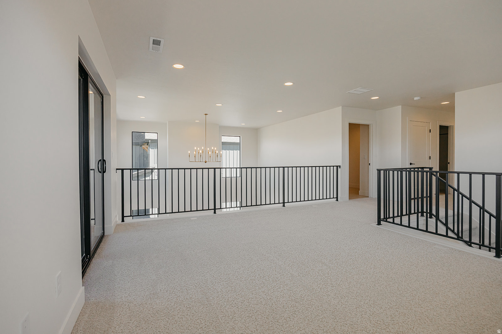 THE CROSSING - Residential