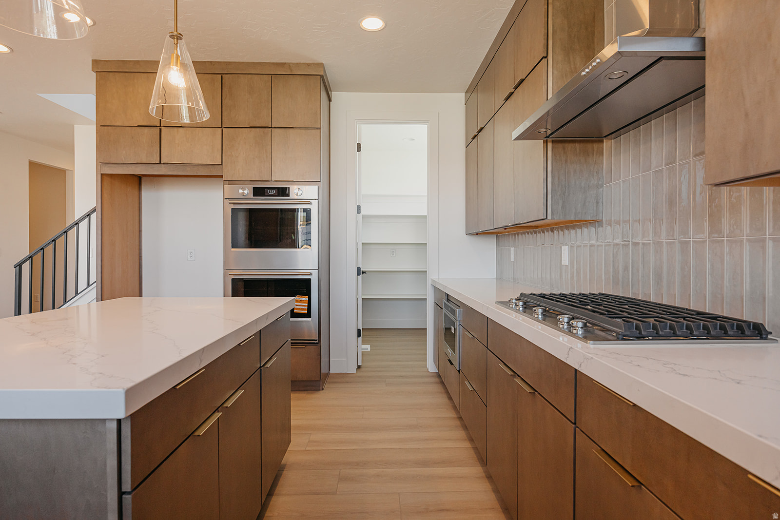 THE CROSSING - Residential