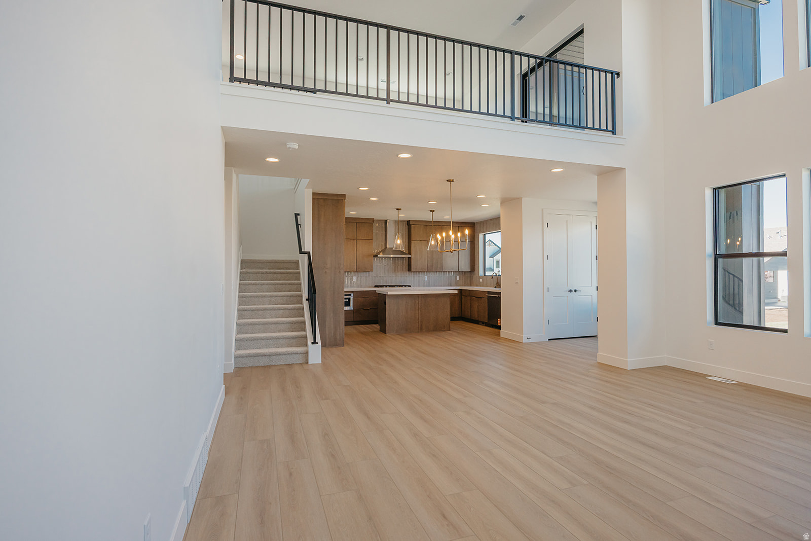 THE CROSSING - Residential