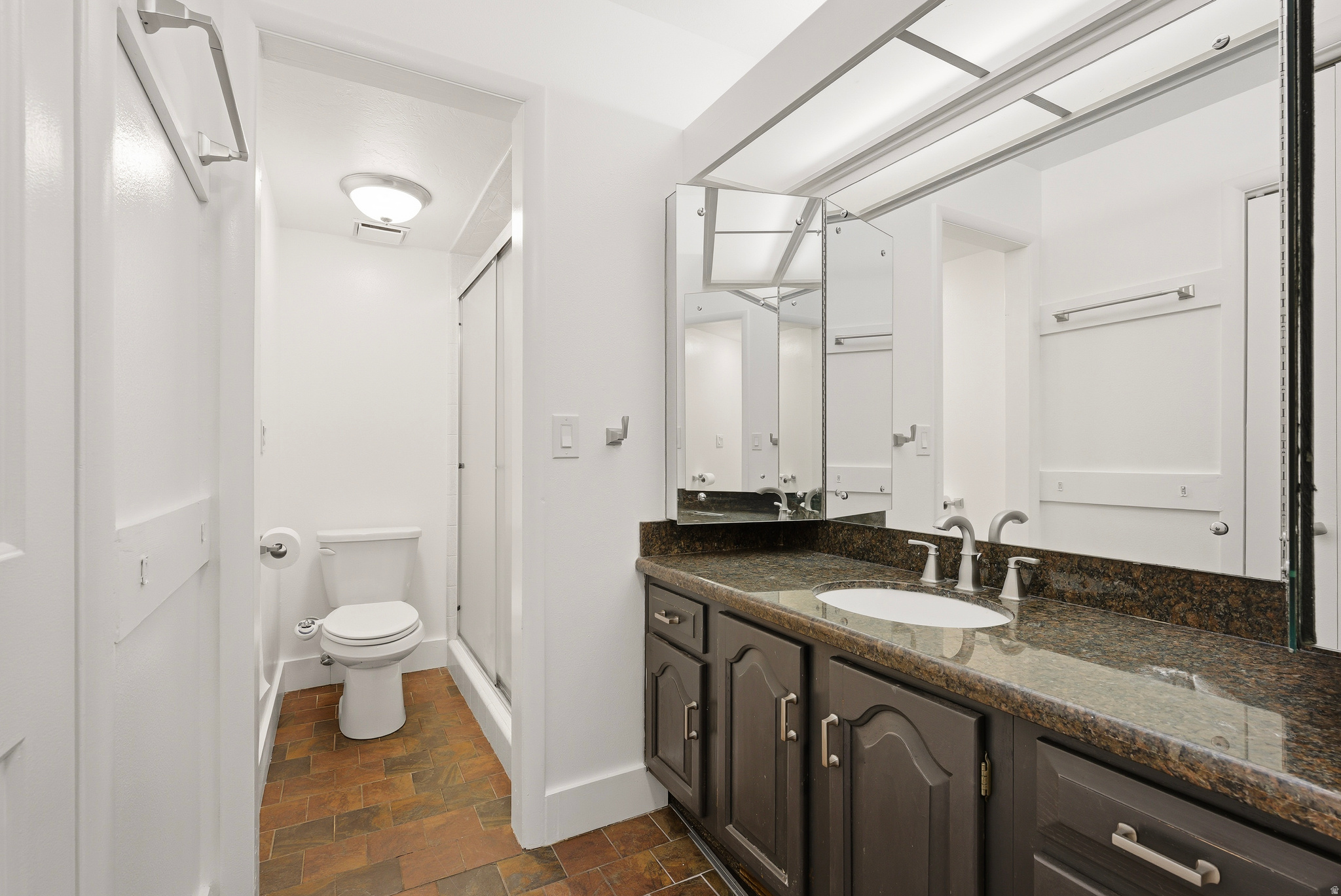 BROOKSTONE - Residential