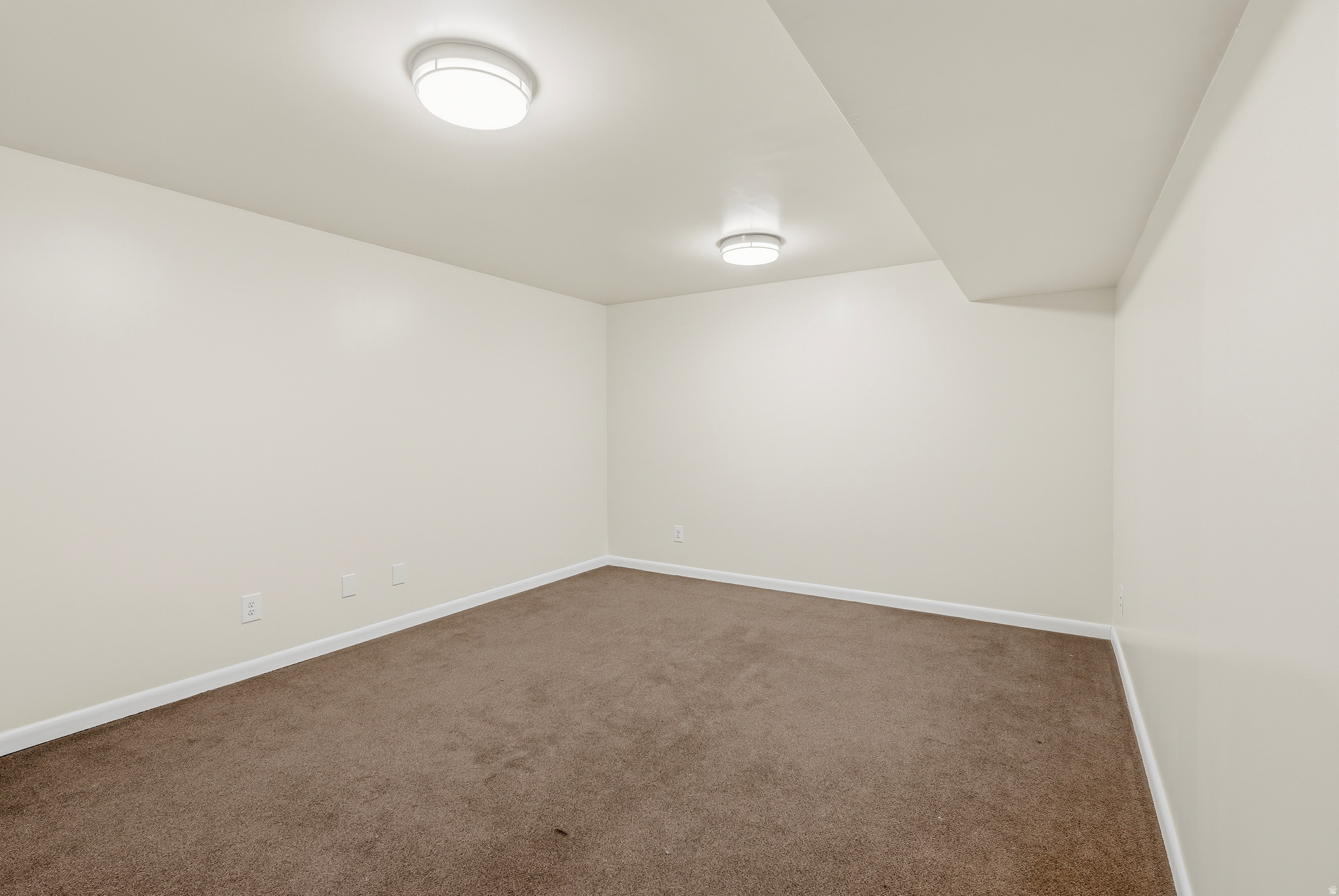 BROOKSTONE - Residential