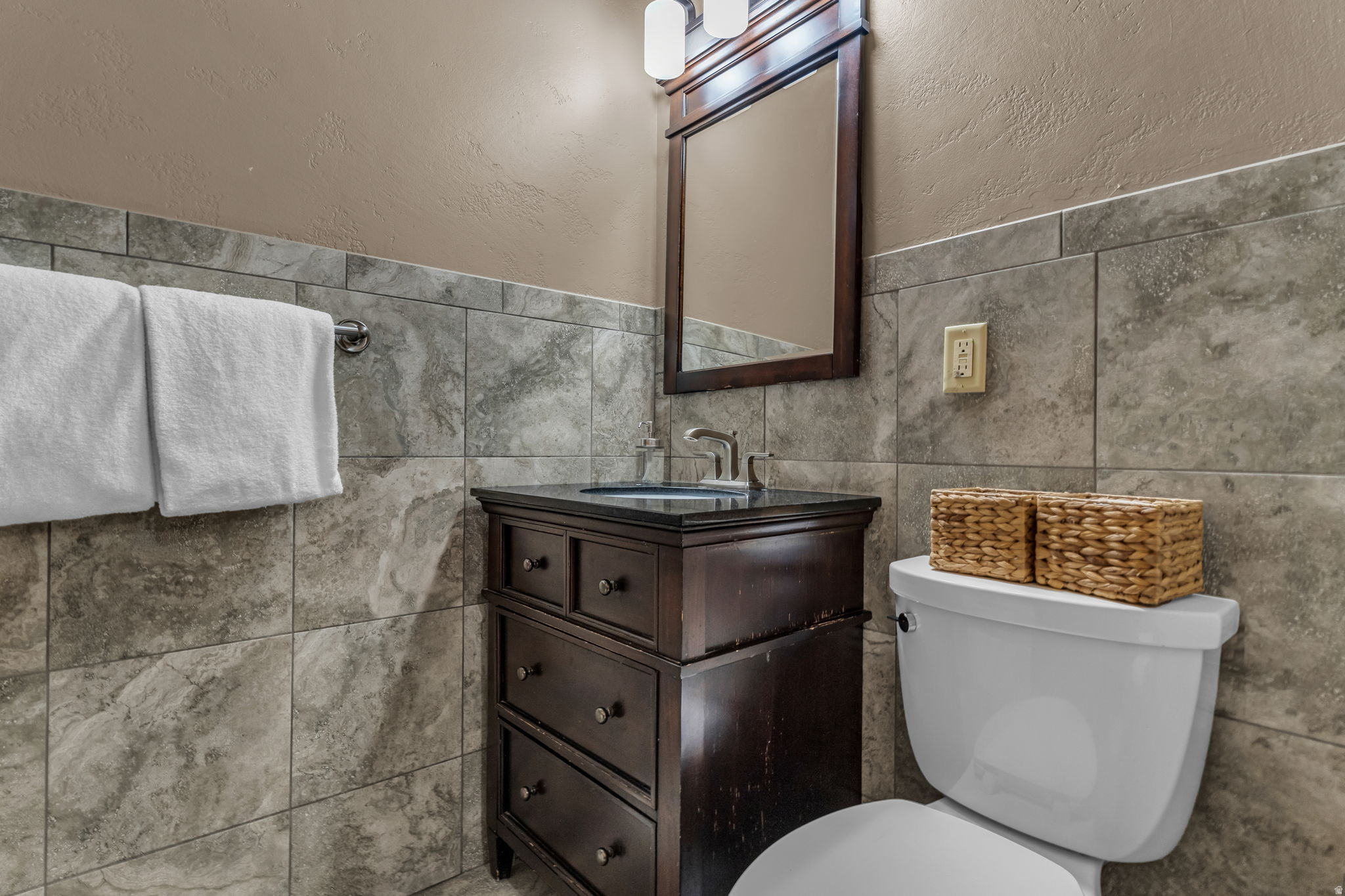 PROSPECTOR SQUARE - Residential