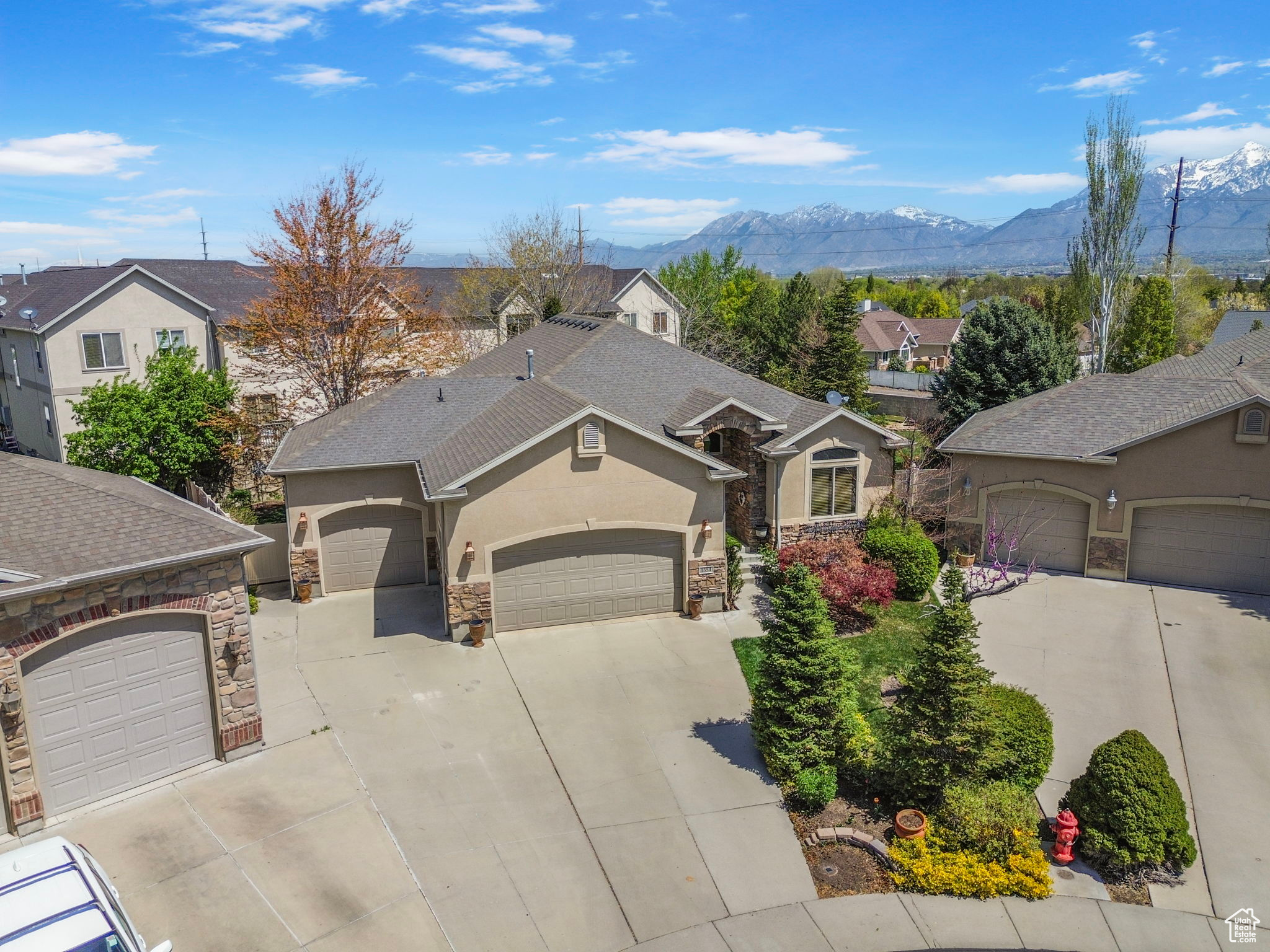 1554 W Quartz Dr, South Jordan, Utah image 2