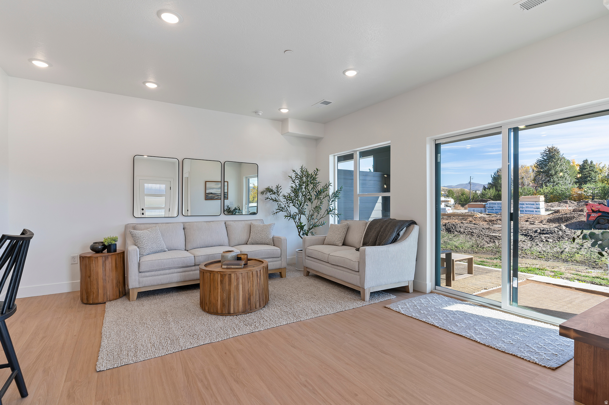 PEAKS TOWNHOMES - Residential