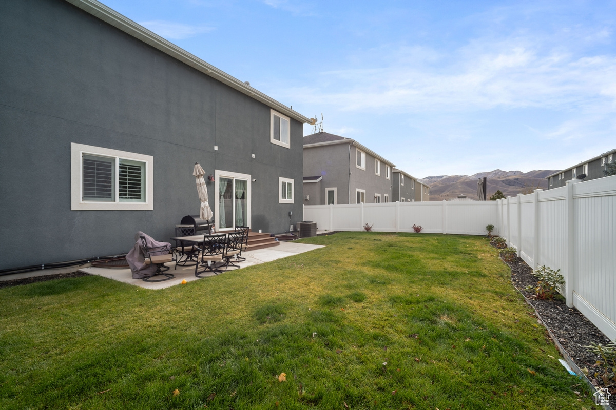 7415 N Silver Park Dr, Eagle Mountain, Utah image 30