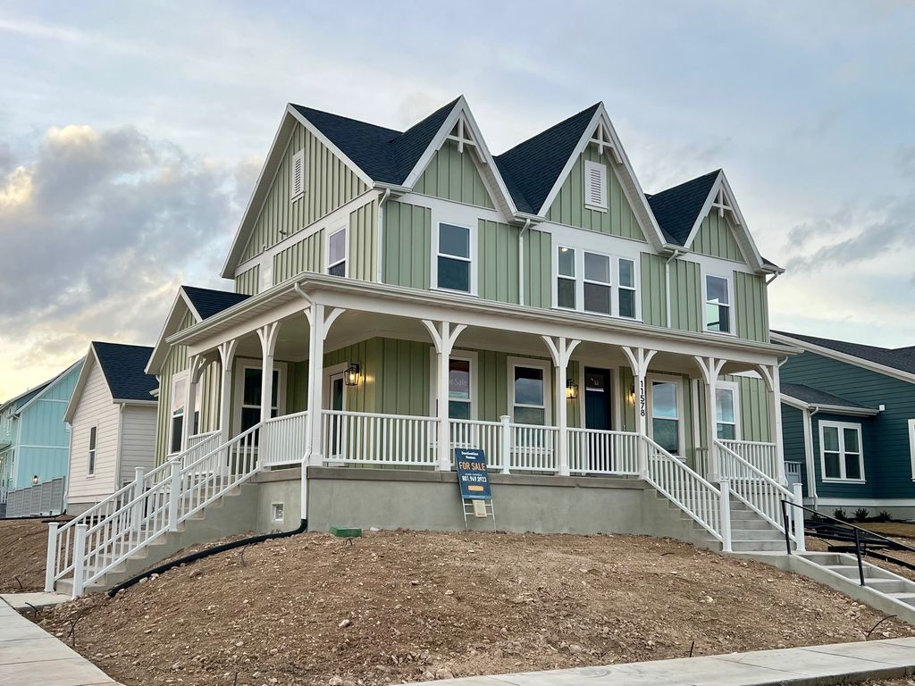 Photo of 11578 S FLYING FISH DR #1-120, South Jordan, UT 84009 (MLS # 2127751)