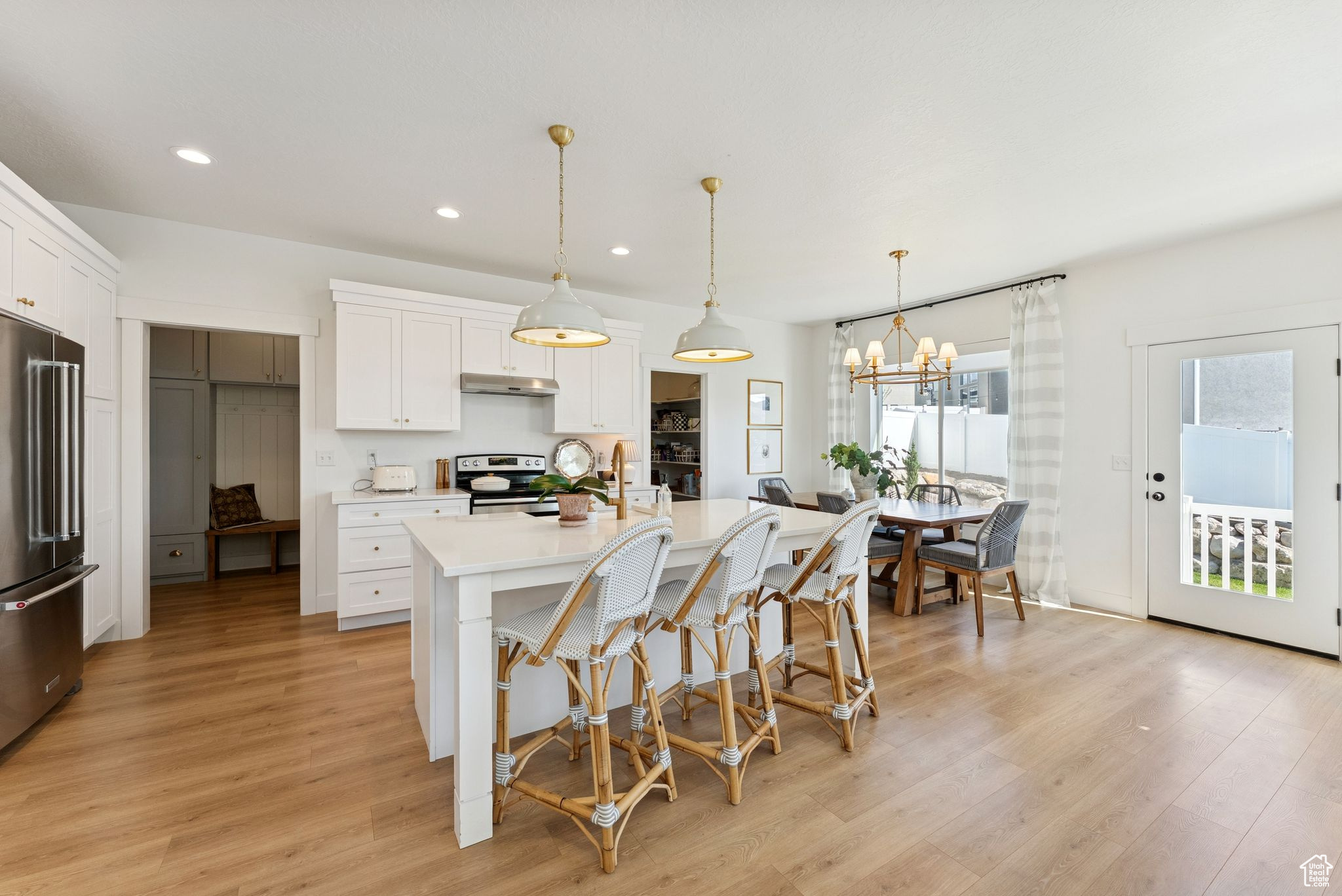 QUAILHILL - Residential