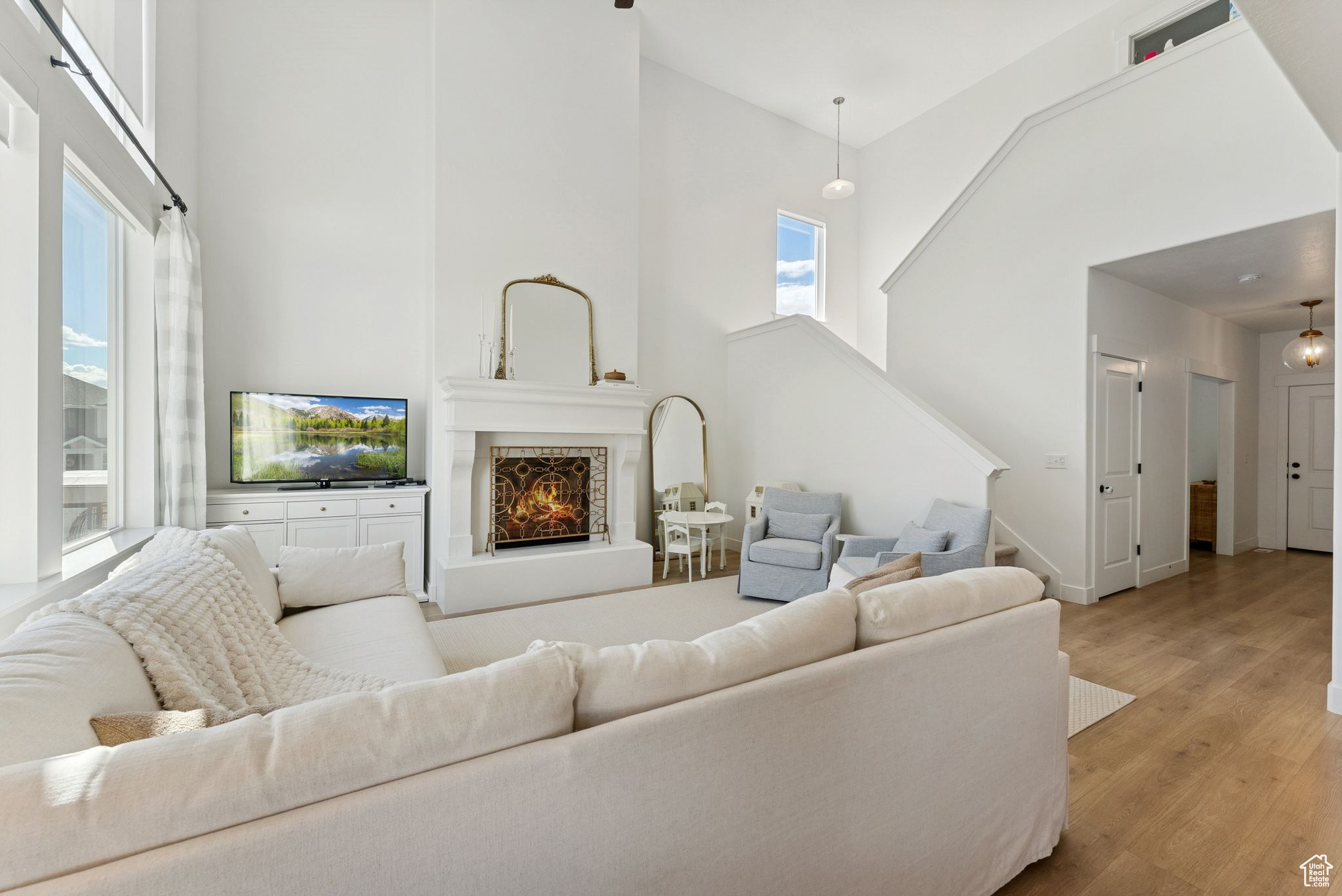 QUAILHILL - Residential