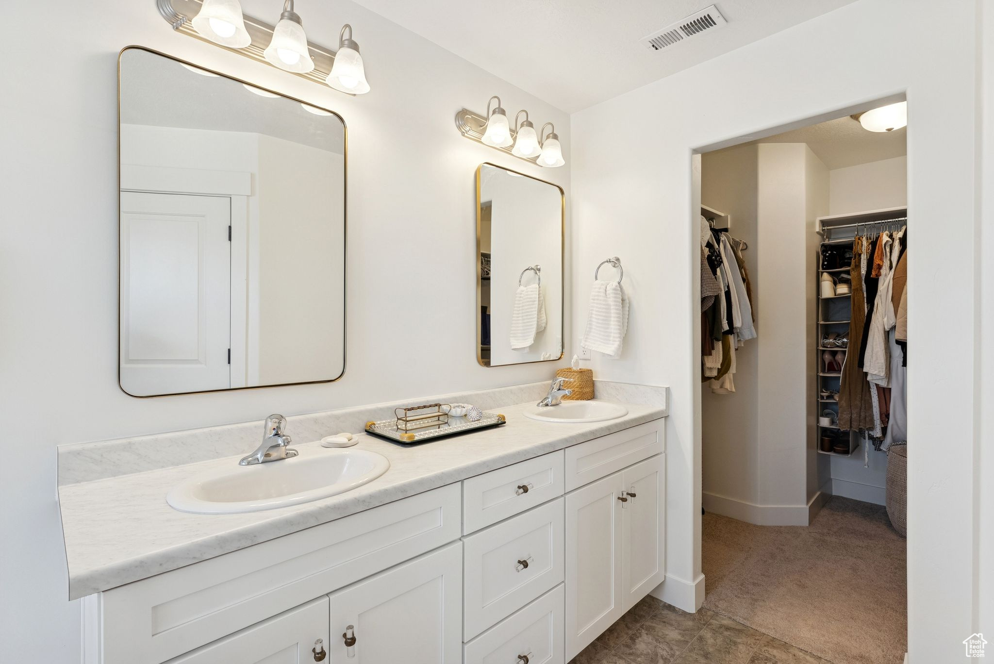 QUAILHILL - Residential