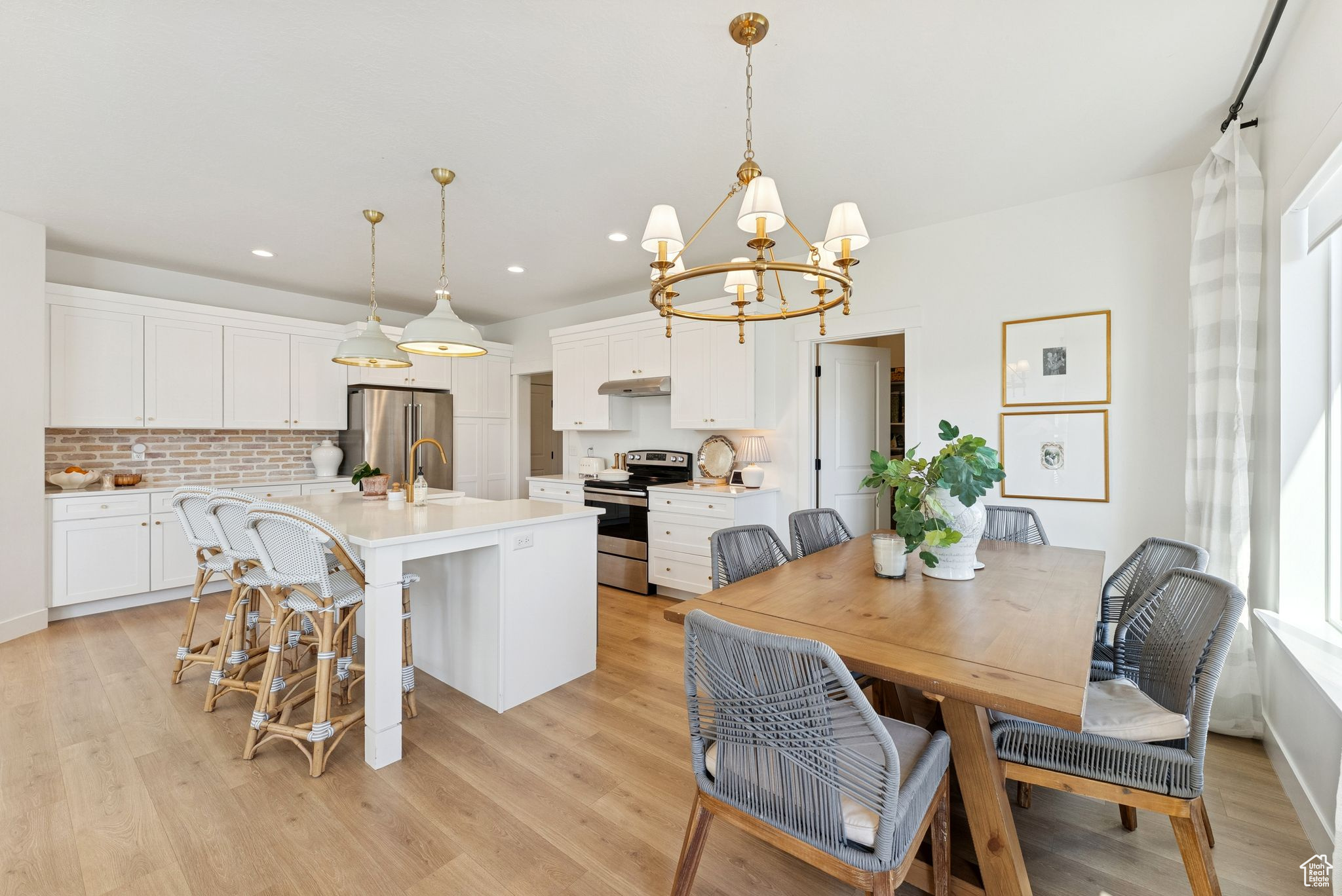 QUAILHILL - Residential