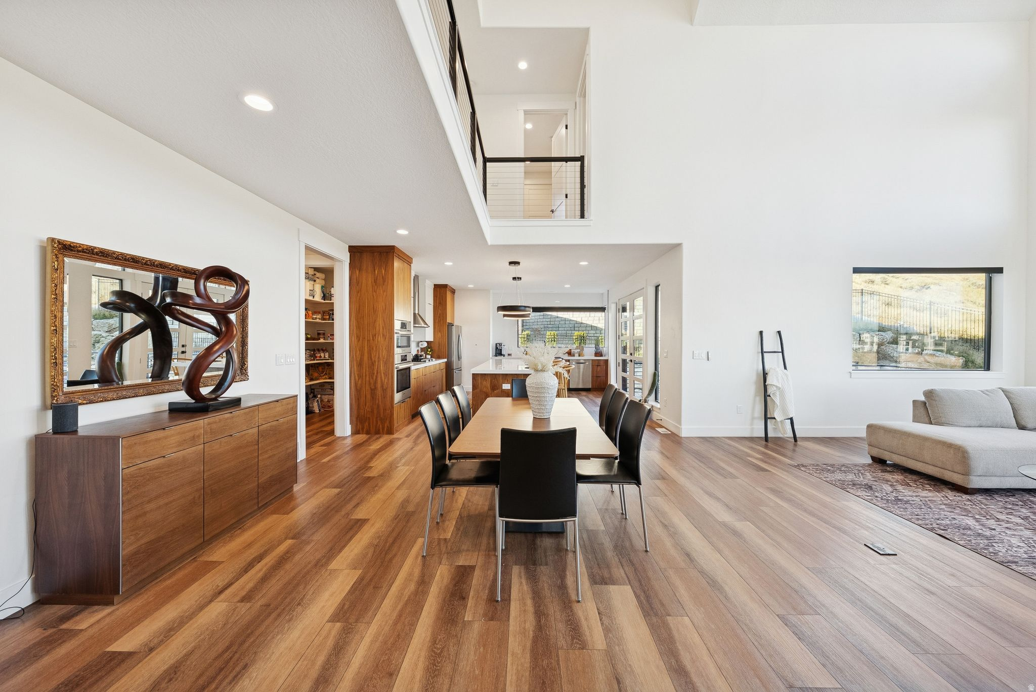 LAKE VIEW ESTATES - Residential