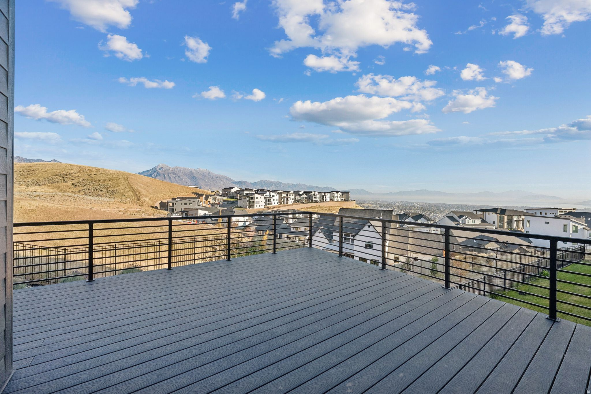 LAKE VIEW ESTATES - Residential