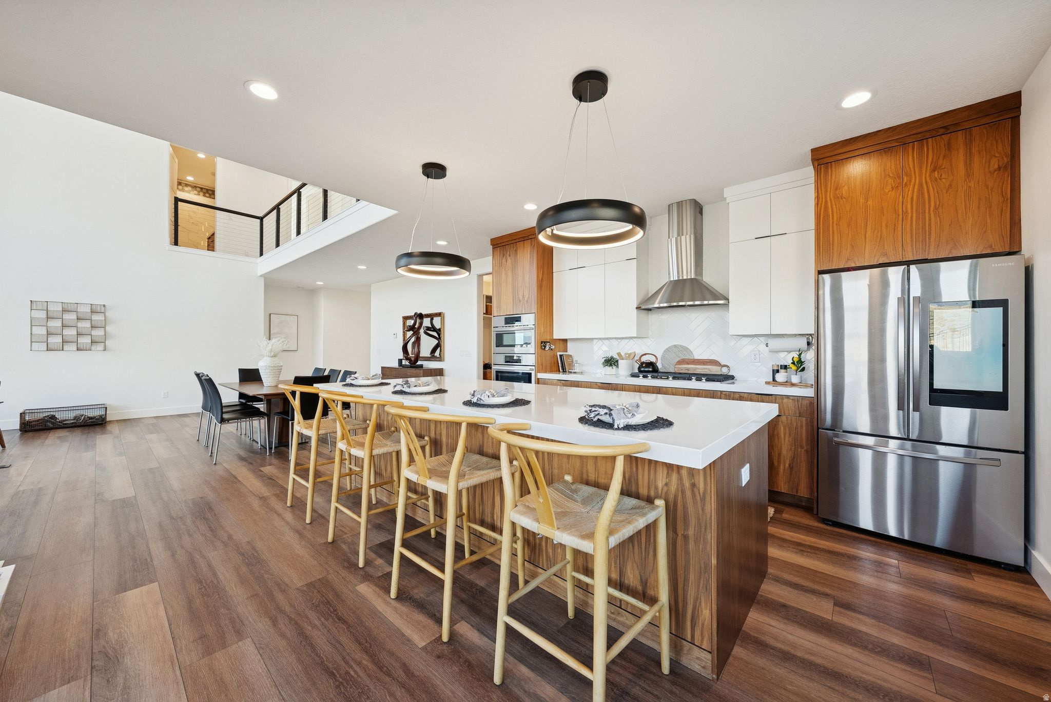 LAKE VIEW ESTATES - Residential