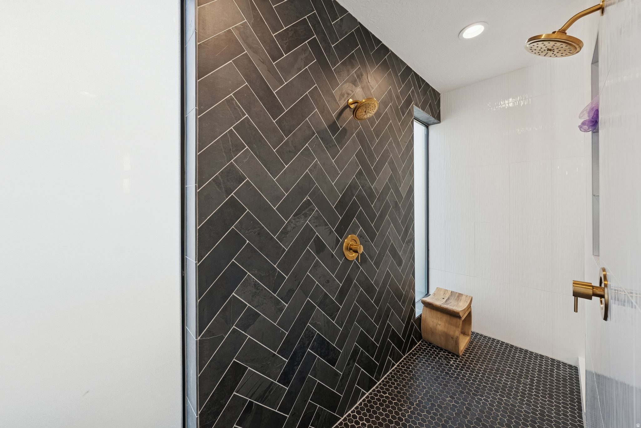 LAKE VIEW ESTATES - Residential