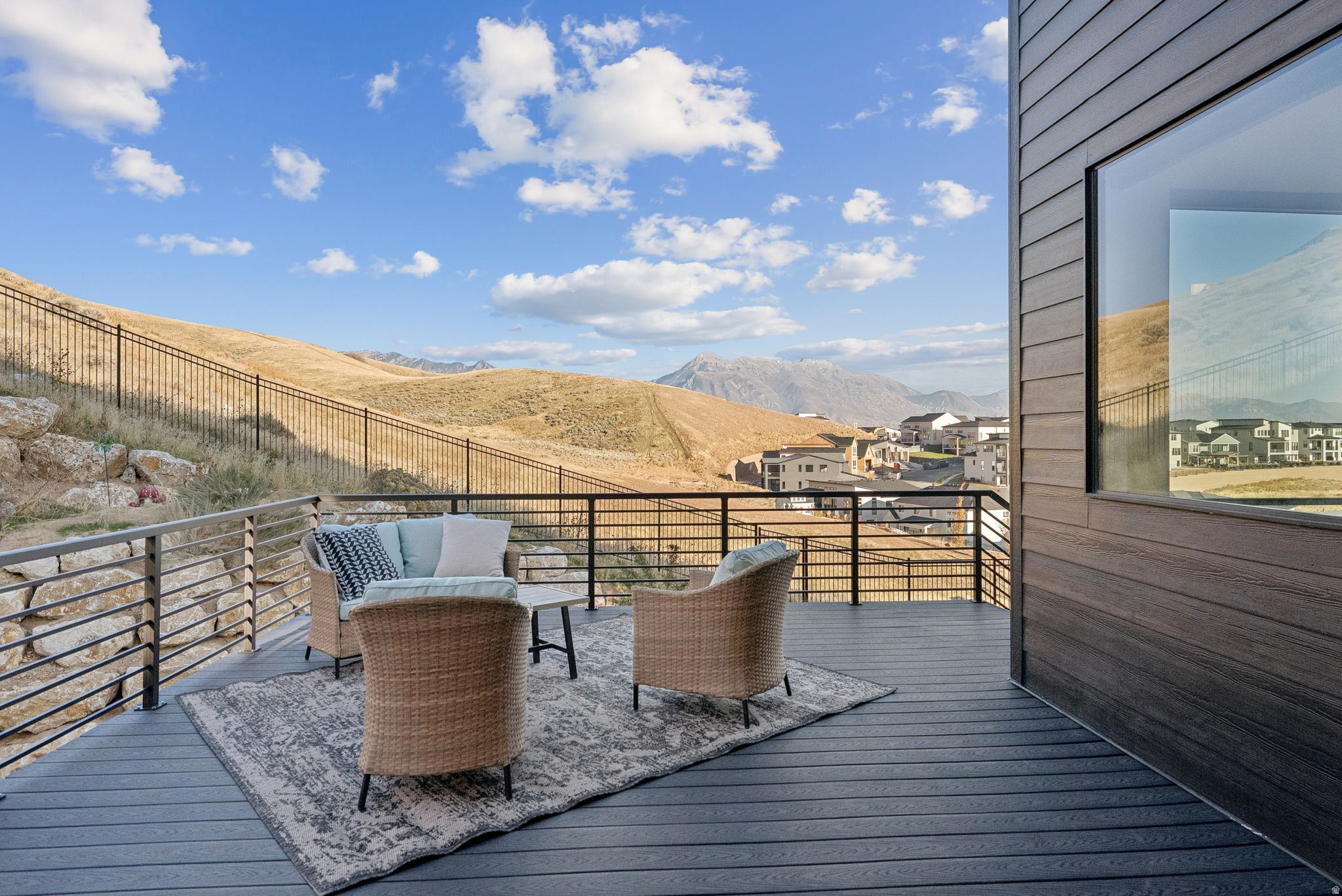 LAKE VIEW ESTATES - Residential