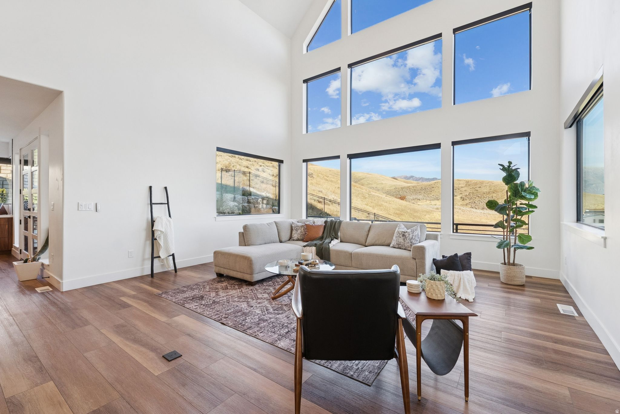 LAKE VIEW ESTATES - Residential