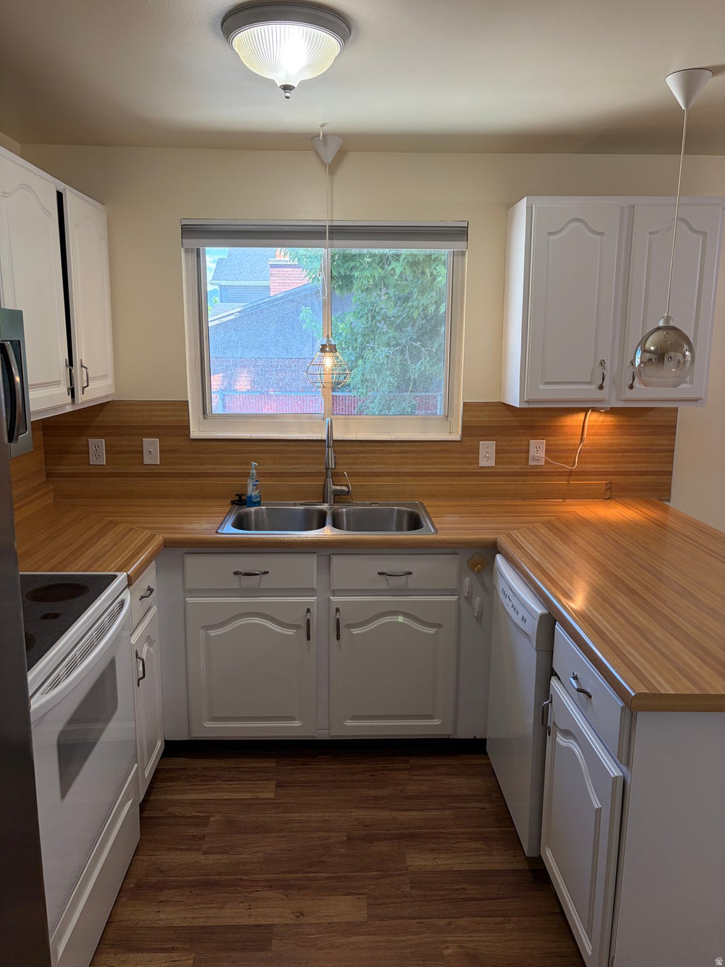 Photo of 5277 S SAMUEL CT, Taylorsville, UT 84129 (MLS # 2173319)