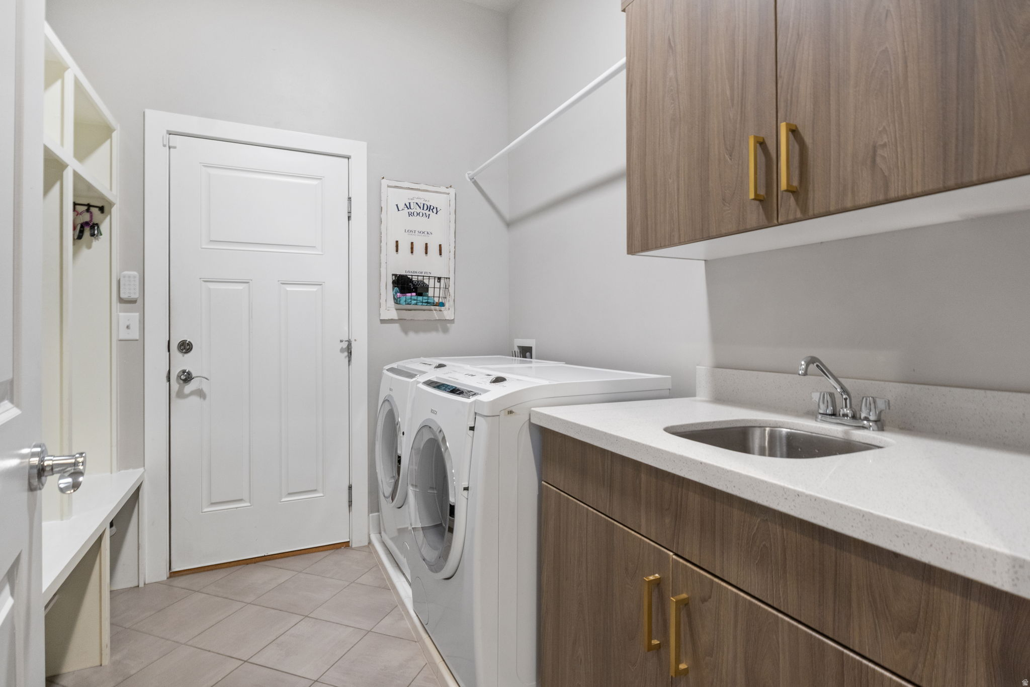 HAMPTONS - Residential Income