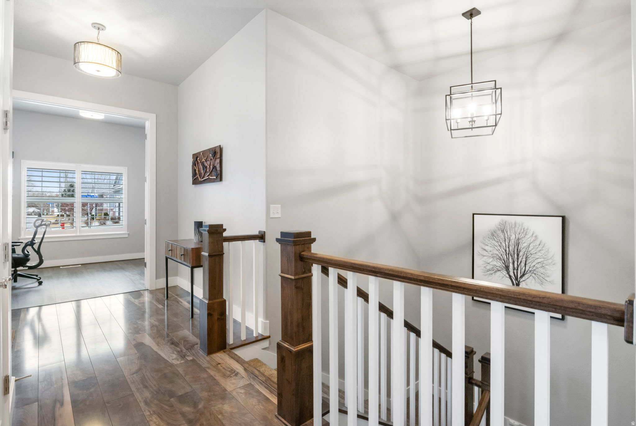 HAMPTONS - Residential Income