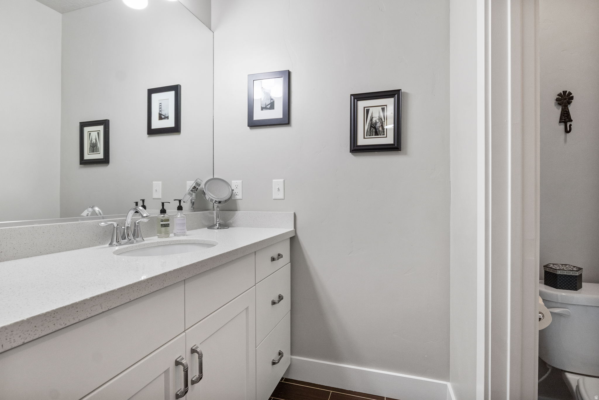 HAMPTONS - Residential Income