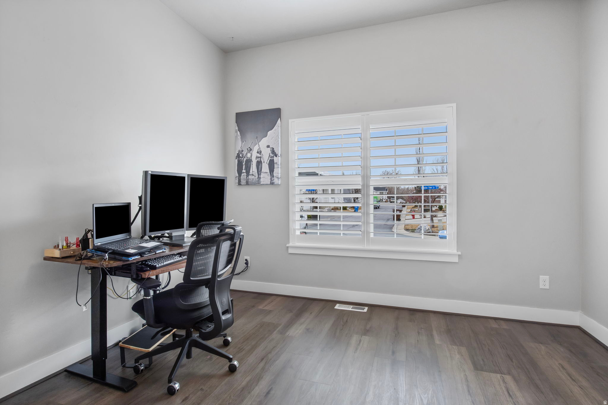 HAMPTONS - Residential Income