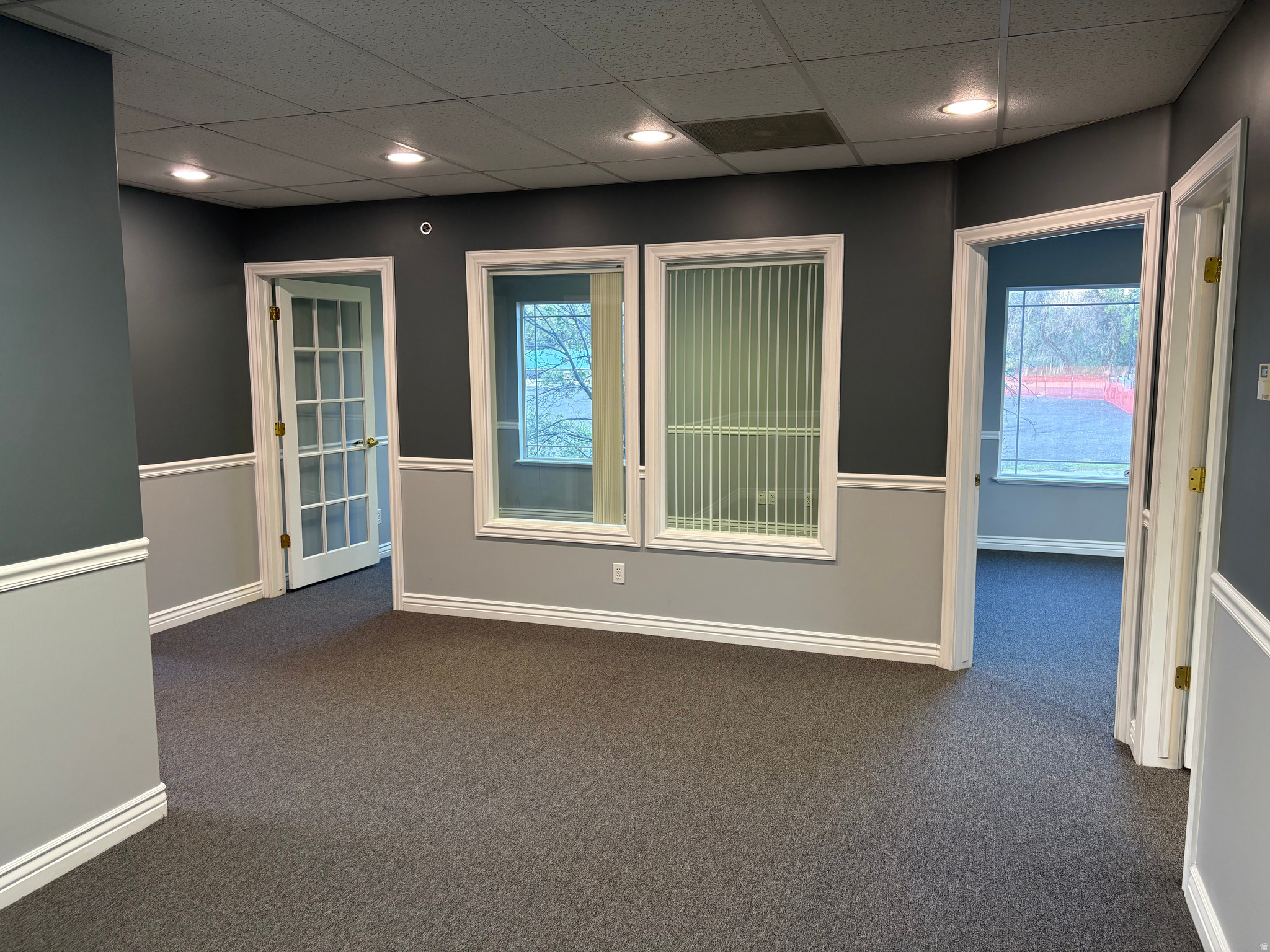 MONROE PROFESSIONAL PLAZA - Commercial Lease