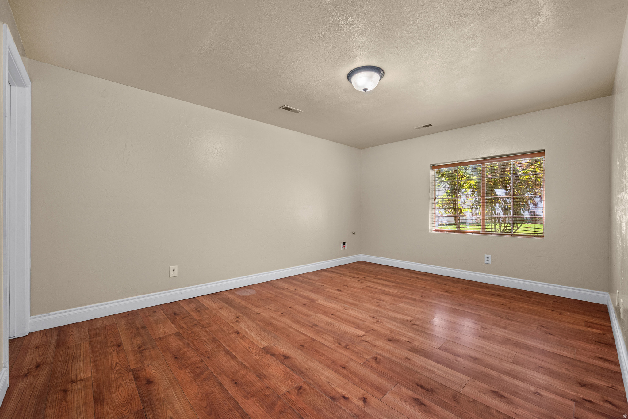 SOMERSET - Residential Income