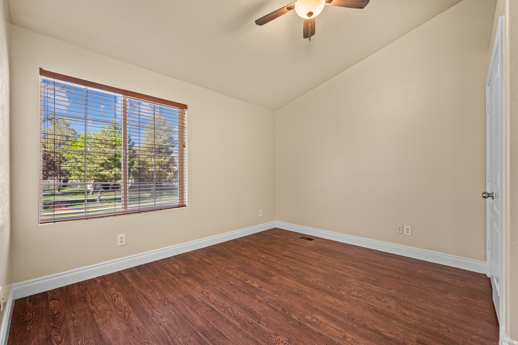 SOMERSET - Residential Income