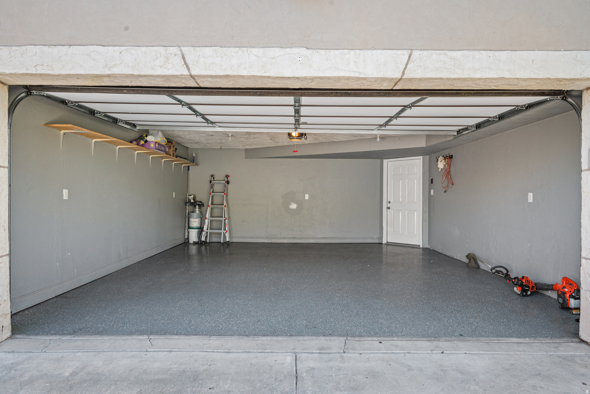 SOMERSET - Residential Income