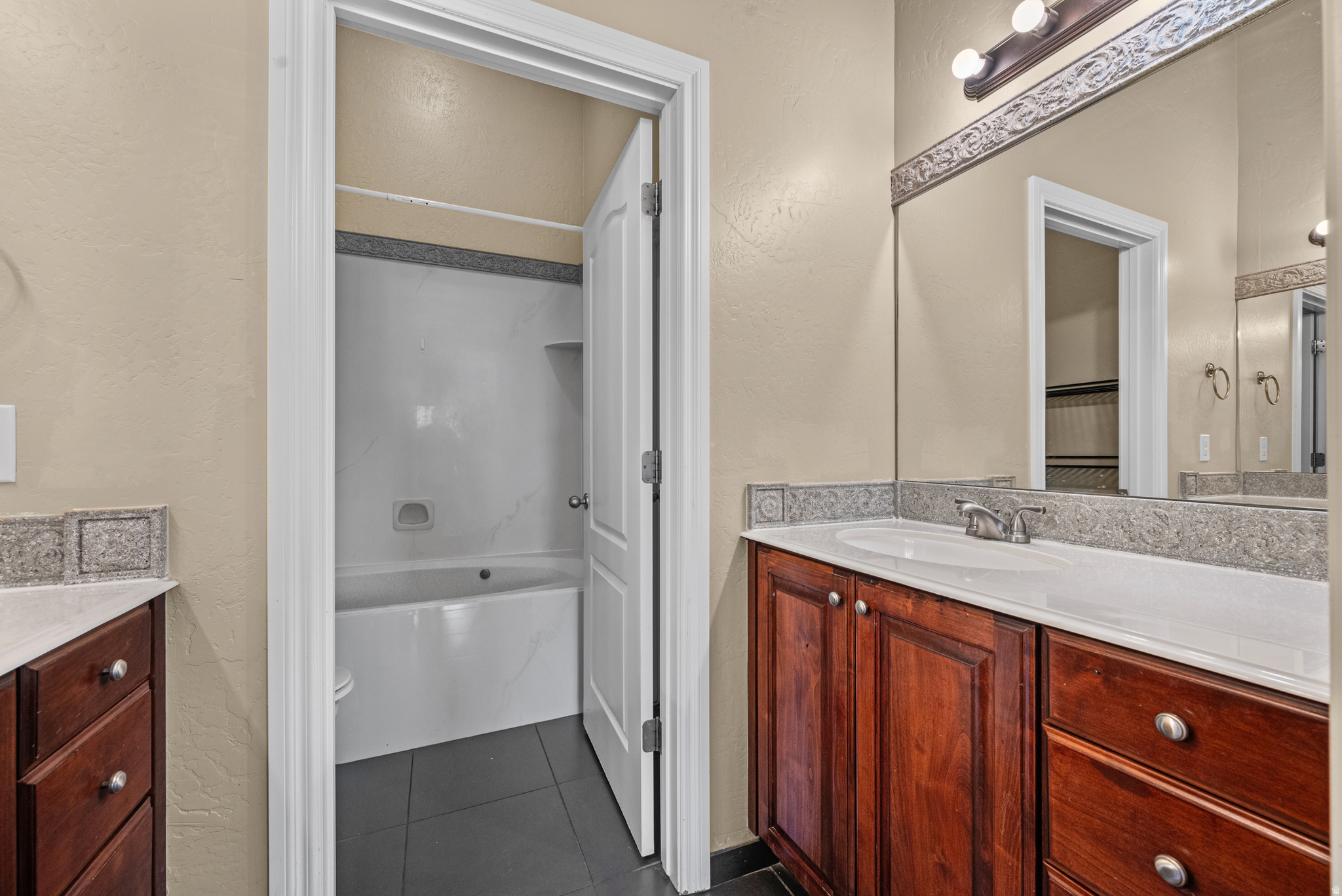 SOMERSET - Residential Income