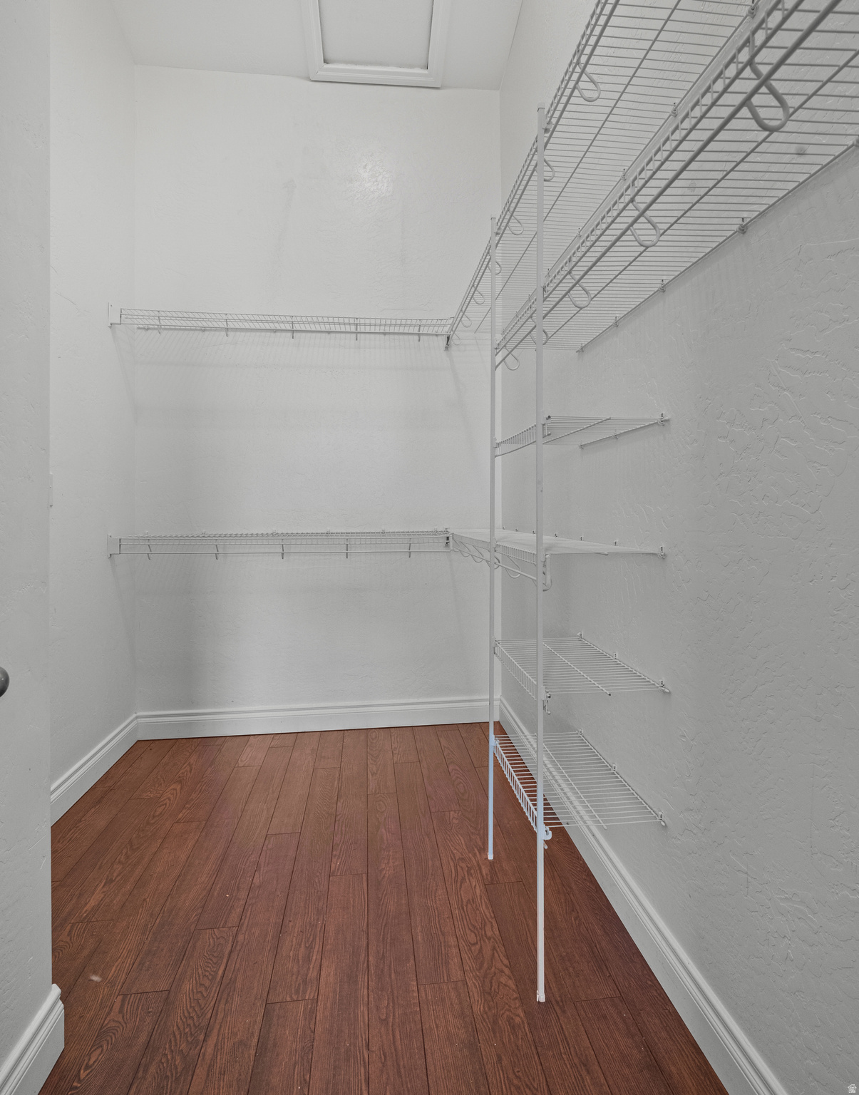 SOMERSET - Residential Income