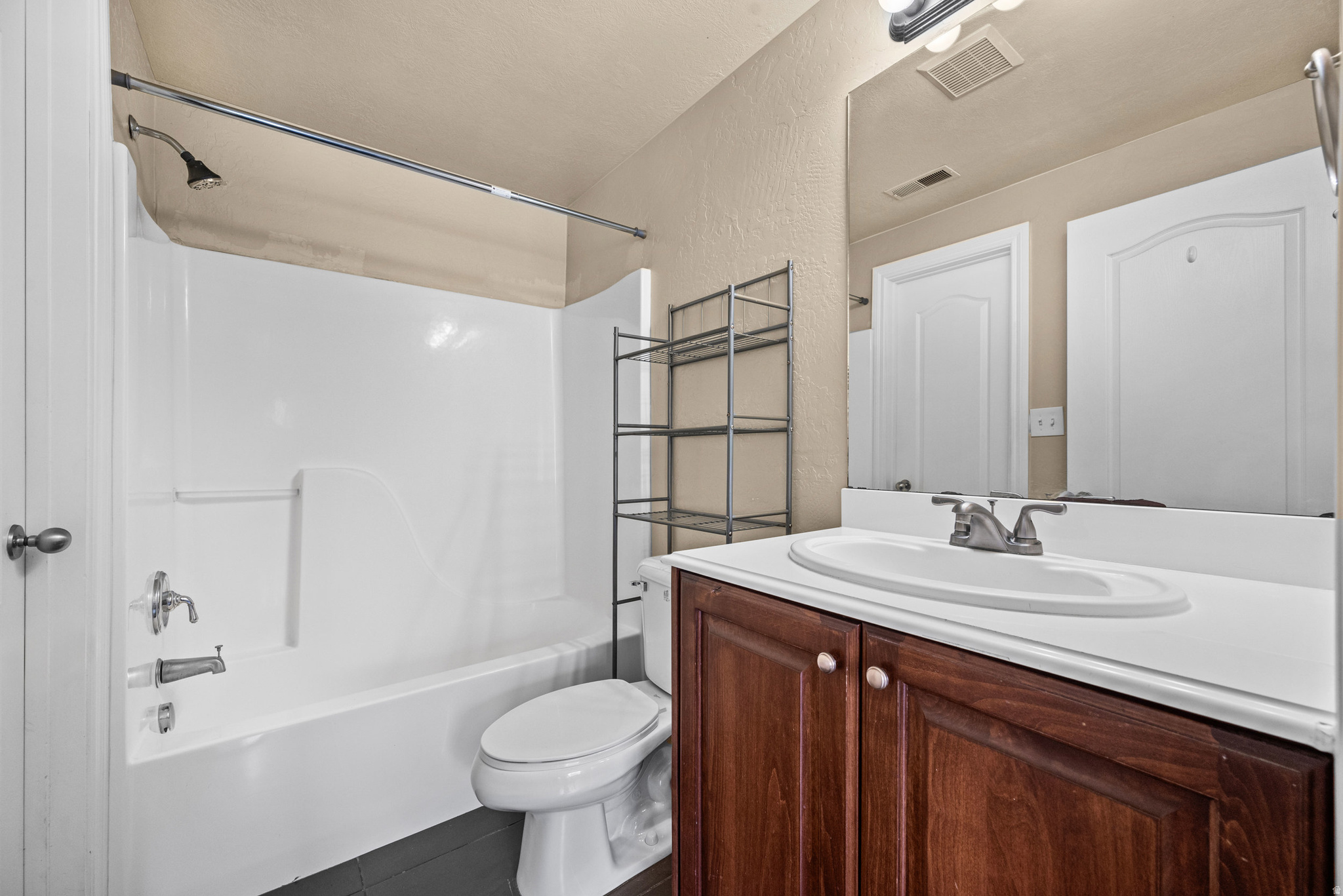 SOMERSET - Residential Income