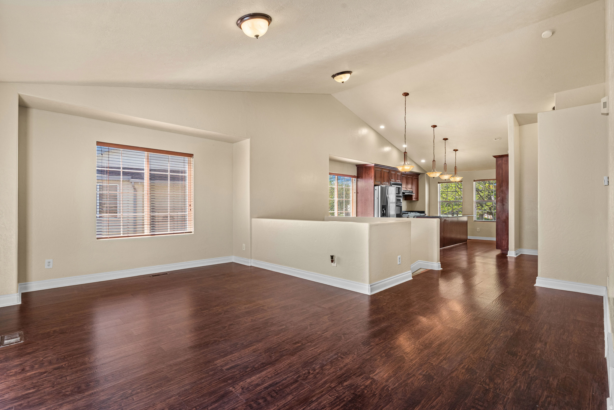 SOMERSET - Residential Income