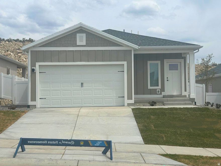 The Frisco floorplan has everything you could want or need in a rambler style home. Not only does it have over 1200 square feet for you to make your own but it comes with 3 full bedrooms and 2 full bathrooms. Stepping out your door then greets you with a beautiful view of Eagle Mountain.