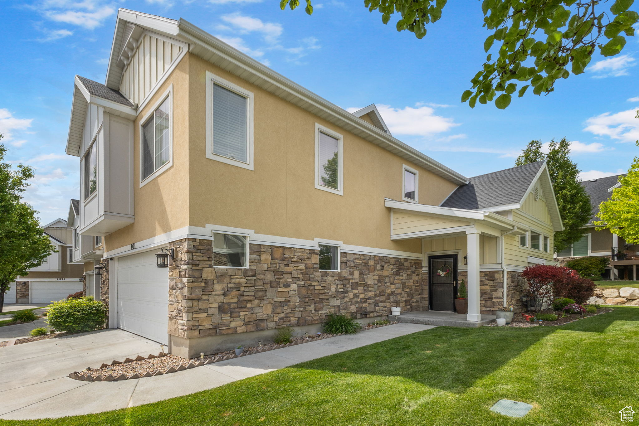 101 E Mansonia Dr, Draper, Utah image 3