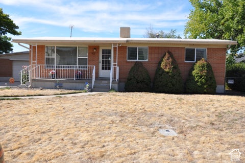 Photo of 441 E MARY ROSE DR S, Murray, UT 84107 (MLS # 2187389)